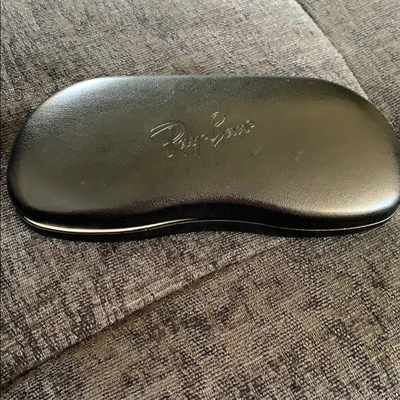 Ray Bans - Picture 4 of 4